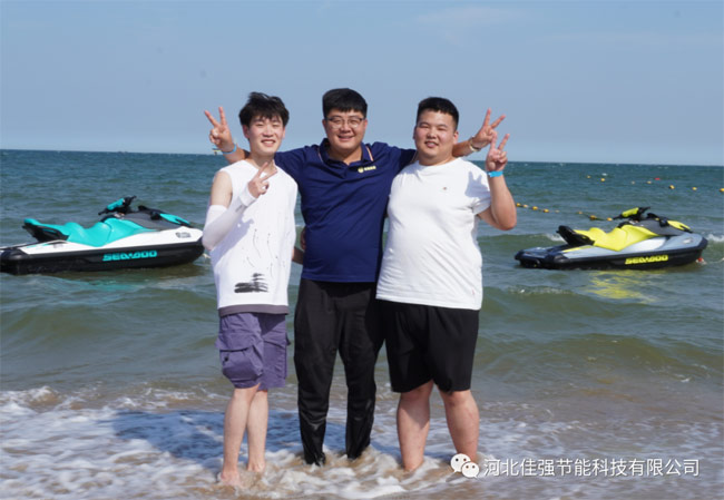 佳強打包箱式房廠家團建 佳強打包箱式房廠家團建