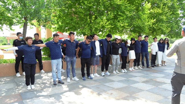 佳強打包箱式房廠家團建 佳強打包箱式房廠家團建